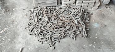 строительные козлы: Продаю цепь. Общая длина около 100м. Поверхность покрыта лёгкой