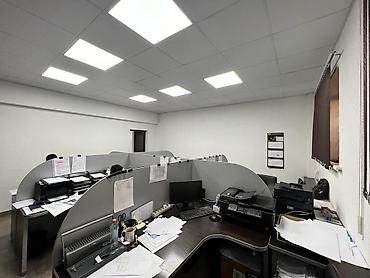 Продажа офисов: Продажа офисов 275 м², С ремонтом, С мебелью, Многоэтажное здание, Цокольный этаж этаж — 10