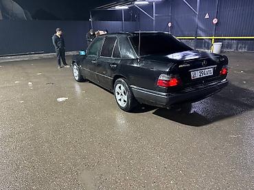 Mercedes-Benz: Mercedes-Benz W124: 1994 г., 3.2 л, Автомат, Бензин, Седан — 5