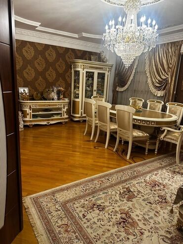 Qonaq otağı dəstləri: İşlənmiş — 3