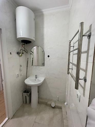 империя: 2 комнаты, 70 м², Аламедин-1 мкр Элитка, 3 этаж, Свежий ремонт — 5