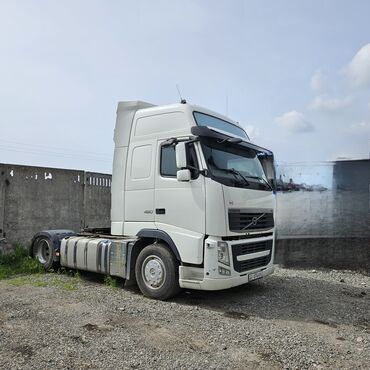 грузовой 814: Тягач, Volvo, 2011 г., Без прицепа