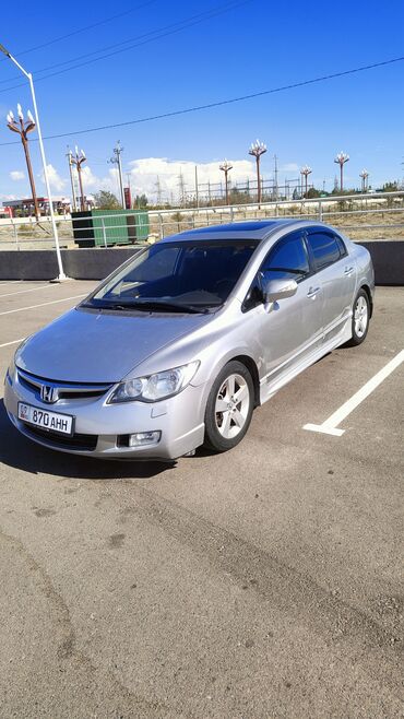 какие машины входят в комфорт яндекс такси в бишкеке: Honda Civic: 2008 г., 1.8 л, Автомат, Бензин, Седан