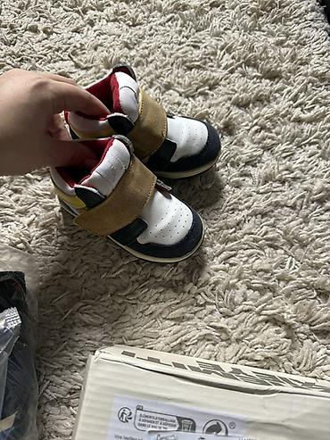 Другие детские вещи: Детская обувь Ботасы pappix 21 размер за 200 сом Зимние сапоги — 10