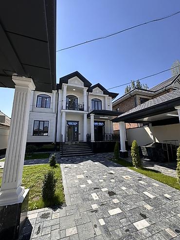 Продажа коттеджей и домов: 6 комнат и более, 300 м², 4 соток, Бишкек, Арча-Бешик ж/м Собственник — 2