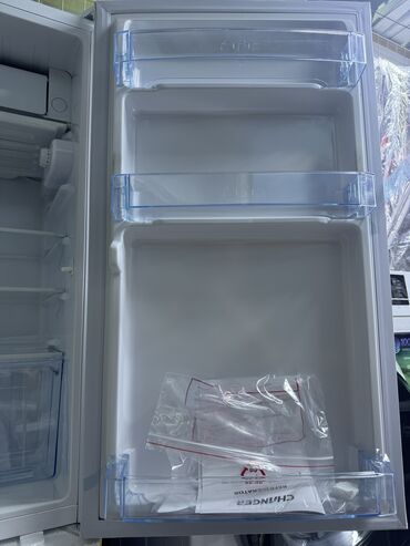 Холодильники: Холодильник Avest, Новый, Однокамерный, De frost (капельный), 50 * 85 * 50 — 13