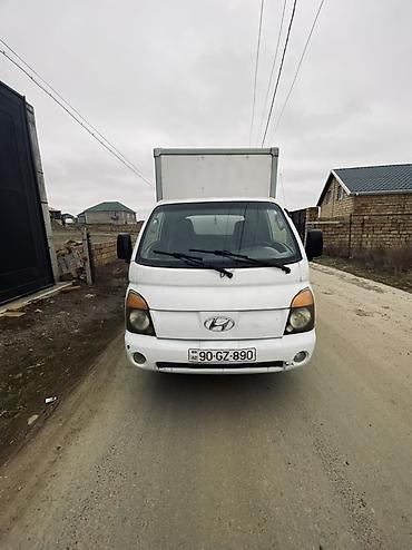 Hyundai: Hyundai : 2.5 l | 2009 il Van body type — 3