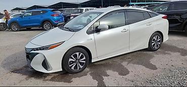 pir: Toyota Prius: 2017 г., 1.8 л, Вариатор, Электромобиль, Хэтчбэк — 3