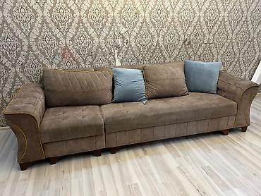 Divan satılır 250₼. Açılır bazası var.Ünvan Xırdalan. 5507. Fatimə99 E