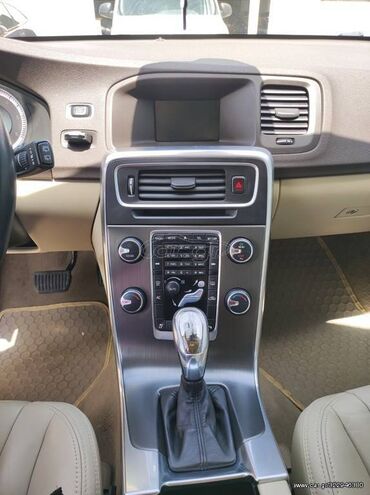 Volvo: Volvo V60: 1.6 l. | 2012 έ. 183000 km. Πολυμορφικό at lalafo.gr — 5 Volvo: Volvo V60: 1.6 l. | 2012 έ. 183000 km. Πολυμορφικό — 5