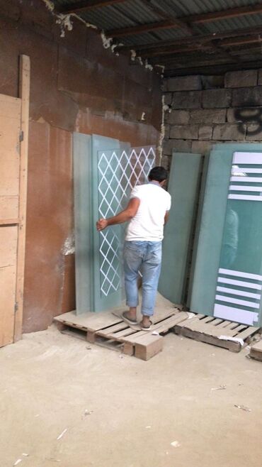 Digər tikinti materialları: Istenilen olcude ve qalinliqda suse ve guzgulerin olcuye gore — 6