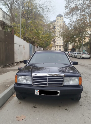 Mercedes-Benz: Mercedes-Benz 190 (W201): 2 l | 1990 il Sedan — 1