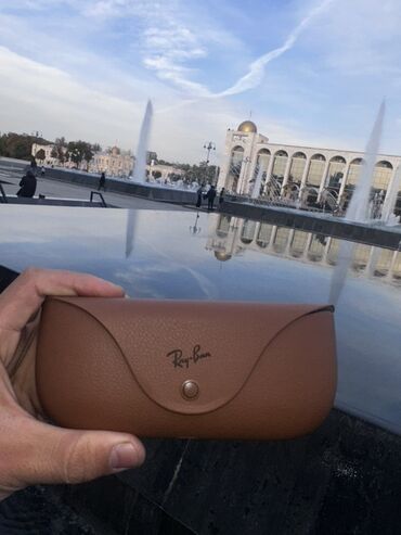 цепочка золотые: Очки Ray-Ban | Meta (умные очки) - Модель: Ray-Ban x Meta (камеры в