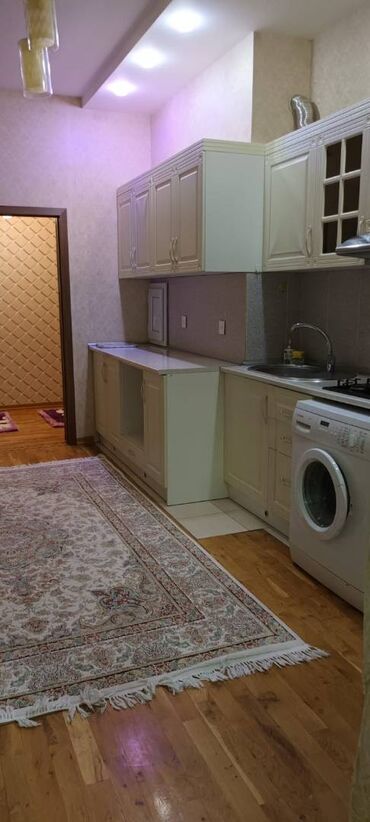 Uzunmüddətli kirayə mənzillər: Xətai rayonu,Əhmədli metrosu,MC Donaldsın yanında,10 mərtəbəli — 5