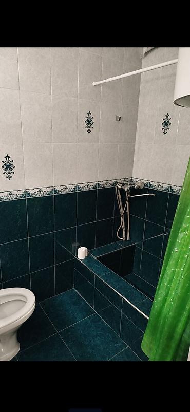 чон арык дом: 60 м², 4 бөлмө, Чогуу жашоосу жок — 2