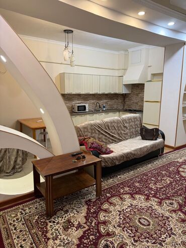 сниму дом недорого: 2 комнаты, 80 м², С мебелью