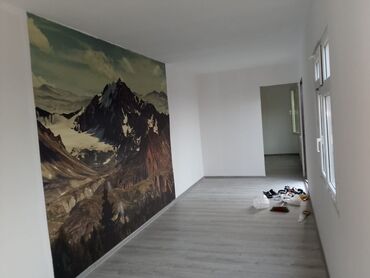 Konteynerlər: Konteyner ev-isdi və soyuqa qarşı izolyasıya olunmuşdur. İki otaq — 5