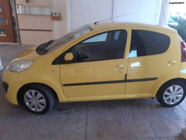 Peugeot 107: 1 l. | 2012 έ. | 140000 km. Χάτσμπακ