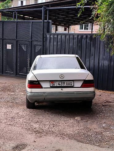 golf 3 2 0: Mercedes-Benz W124: 1989 г., 2 л, Механика, Бензин, Седан — 6