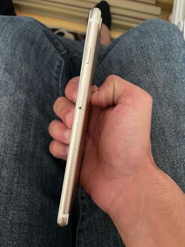 2ci el iphone: IPhone 7, Qızılı, Qırıq