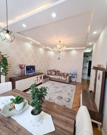 Ev və bağ: Avanqard terzinde qonaq ve yataq dest mebeli satilir. Mebel Istanbulda