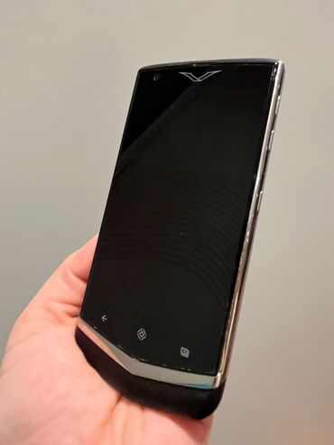 Vertu: Vertu Constellation, 32 ГБ, цвет - Черный, Сенсорный