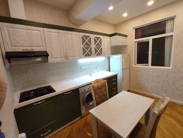 Yeni tikili: 8-ci kilometr, 2 otaqlı, Yeni tikili, m. Qara Qarayev, 70 kv. m — 5