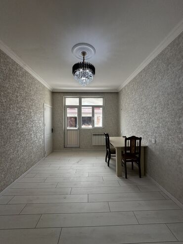 Дома: 2 комнаты, Новостройка, 54 м²