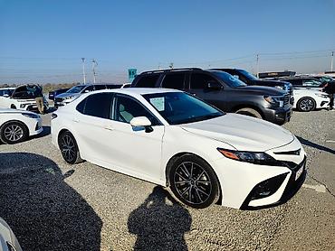 lexus rx 2011: Toyota Camry: 2021 г., 2.5 л, Автомат, Гибрид, Седан — 2