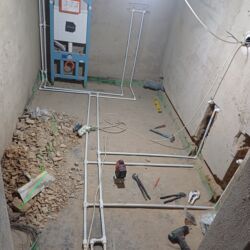 Монтаж и замена сантехники: Монтаж и замена сантехники Больше 6 лет опыта — 30