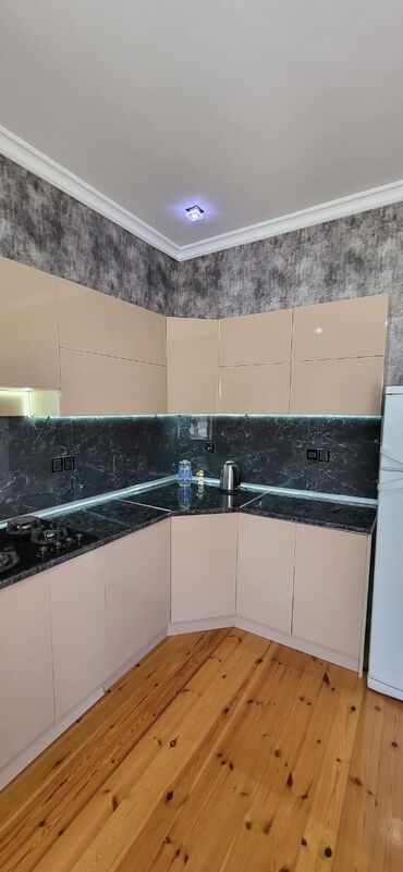 Yeni tikili: 5 otaqlı, Yeni tikili, 315 kv. m -da lalafo.az — 13 Yeni tikili: 5 otaqlı, Yeni tikili, 315 kv. m — 13