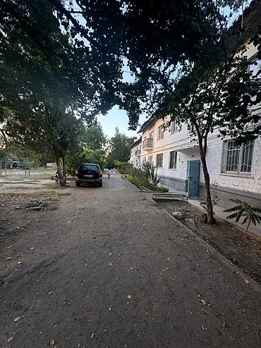 кв токмак: 3 комнаты, 66 м², Индивидуалка, 2 этаж, Старый ремонт — 10