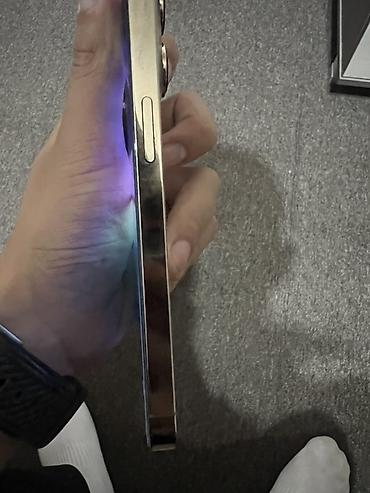 15 pro iphone: 2 IPhone 13 Pro, 128 ГБ, оба цвета Gold - Экран 6.1" OLED Super — 4