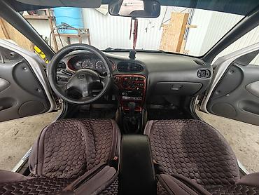 aeroforce 202: Hyundai Avante: 1996 г., 1.6 л, Механика, Бензин, Седан — 7