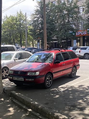 Volkswagen: Volkswagen Passat: 1994 г., 2 л, Механика, Бензин, Универсал — 5