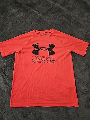 differente obuca: Under zenska Armour sportska majica kratkih rukava M vel — 1