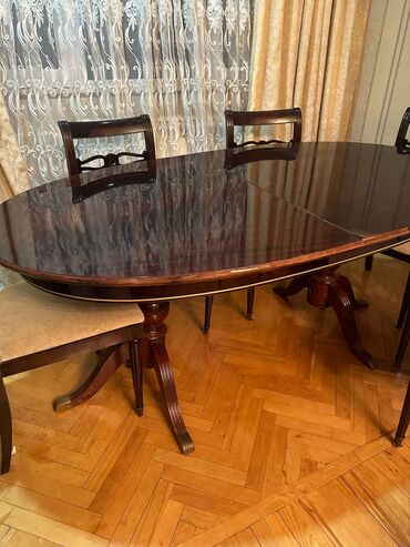 Masa və oturacaq dəstləri: Qonaq otağı üçün, İşlənmiş, Açılan, Oval masa, 6 stul — 5