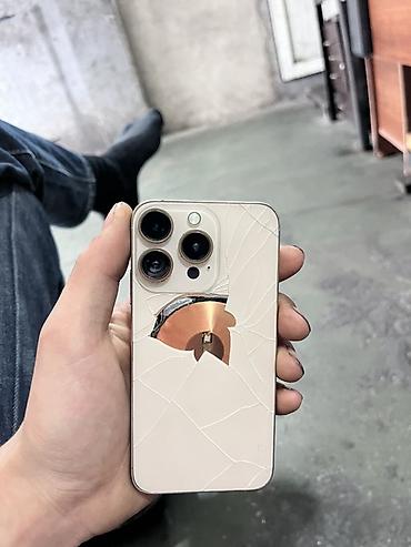 kamere: IPhone 15 Pro, 64 GB, Desert Titanium, Qırıq — 5
