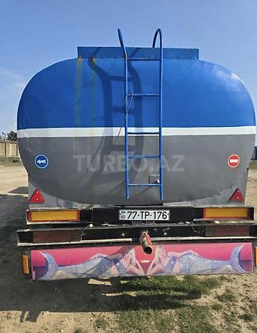 Su maşınları: KAMAZ su tankeri – 6x4 - Marka/model: KAMAZ sudaşıyan maşın - — 5