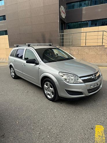 avtomobil apteçkası: Opel Astra: 1.3 l | 2008 il 306890 km Universal — 8
