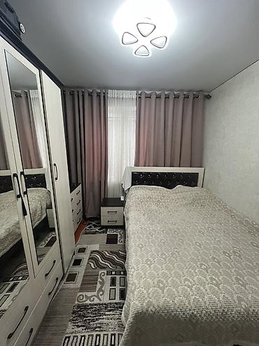 Продажа коттеджей и домов: Продается частный дом с участком 4 соток Район пишпек, главная улица — 1