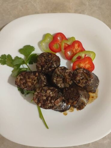 Другие услуги: Сунде -традиционная Корейская кровяная колбаса . Всегда — 3