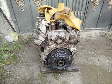 Sbor motorlar və silindr başlıqları: Ağır texnika üçün dizel mühərriki - 6 silindrli, V tipli quruluş - — 3