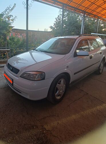 срочно продам авто в связи с переездом: Opel Astra: 2002 г., 1.6 л, Механика, Бензин, Универсал