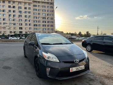 фольсваген гольф автомат: Toyota Prius: 2015 г., 1.8 л, Робот, Гибрид, Хетчбек