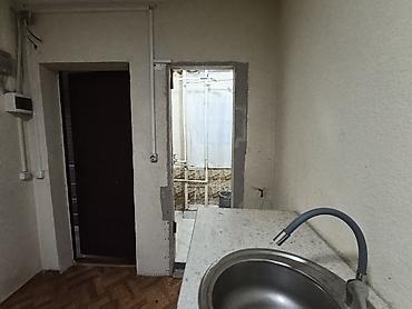 ателье в аренду: Студия, Старый толчок рынок / базар Риэлтор, Без животных, от 1 года, С мебелью частично — 2