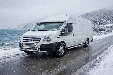 ford f150: Ford Transit: 2.4 l | 2011 il Van body type — 1