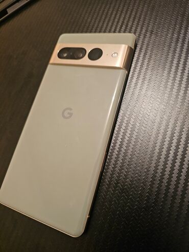 Google: Google Pixel 7 Pro, Б/у, 128 ГБ, цвет - Зеленый, 1 SIM, eSIM — 1