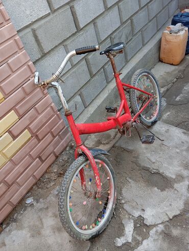 велосипе: Городской велосипед, Кама, Рама S (145 - 165 см), Алюминий, Другая страна, Б/у