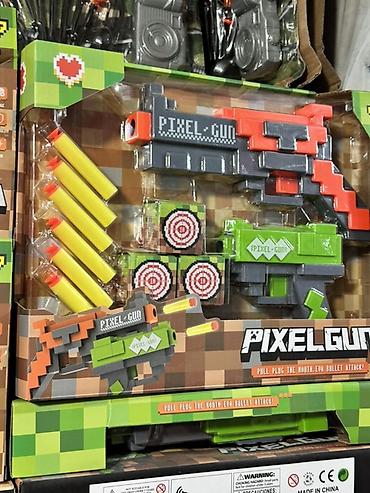 Петарды: Игровой набор PIXEL GUN — бластер в пиксельном стиле с мягкими пулями — 1